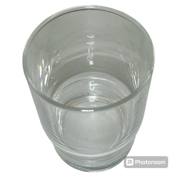 Grohe 40372001 Essentials Glass Tumbler - Picture 5 of 9